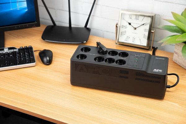 фото Источник бесперебойного питания  APC Back-UPS в Екатеринбурге