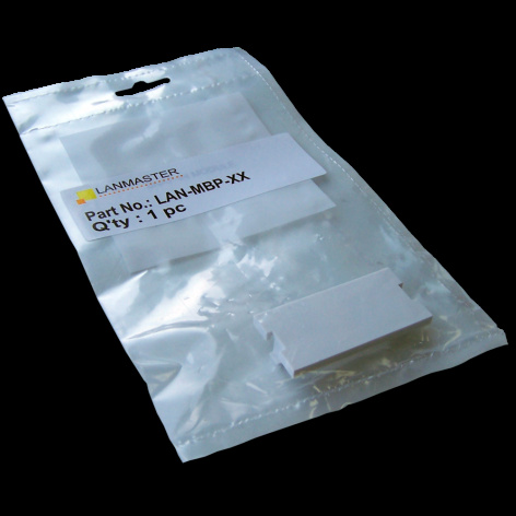фото Заглушка  Lanmaster LAN-MBP-XX-WH в Санкт-Петербургe