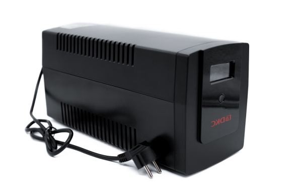 фото Источник бесперебойного питания  DKC INFOLCD1500S в Красноярске