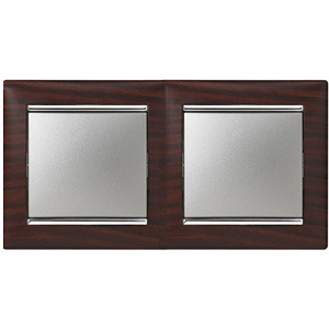 

Рамка Legrand 770372 Valena 2 поста горизонтальная, IP20 (темное дерево/серебряный штрих), 770372