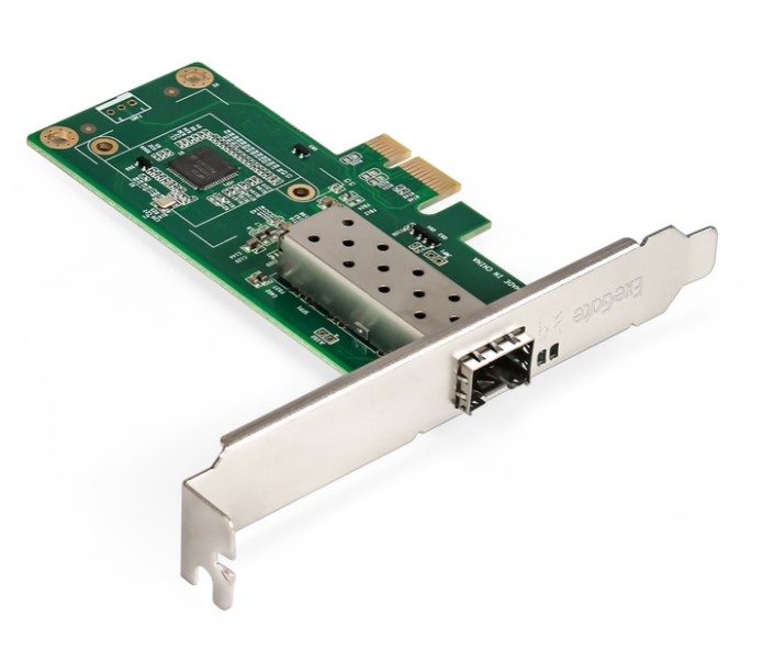 

Сетевой адаптер Exegate EXE-i210-F1 EX296228RUS (PCI-E x1 v2.0, порт 1xSFP (медный), 10/100/1000Mbps, Gigabit Server NIC Intel Chipset I210-F1), EXE-i210-F1