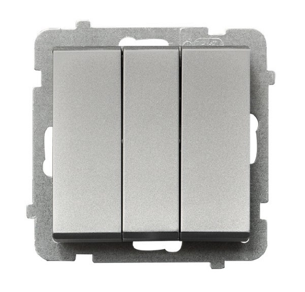 

Выключатель Ospel LP-13R/m/38 трехклавишный, 10AX, 250V, 2200W, IP-20, клеммы безвинтовые, серебро матовое, LP-13R/m/38