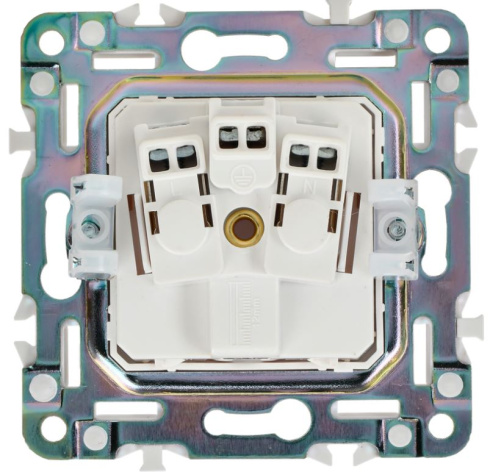фото Розетка с заземлением  IEK SK-R14-16-1-K01 в Екатеринбурге
