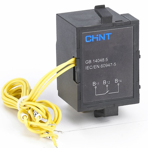 Изображение товара Сигнальный контакт CHINT 946934 встроенный для автоматических выключателей