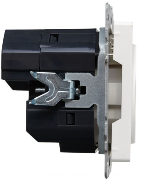 фото Розетка с заземлением  IEK BR-R14-16-U22-018-K36 в Волгограде