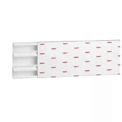 

Мини-плинтус Legrand 033322 - DLPlus - 40x16 мм, 2 отделения, длина 3 м, белый, 33322