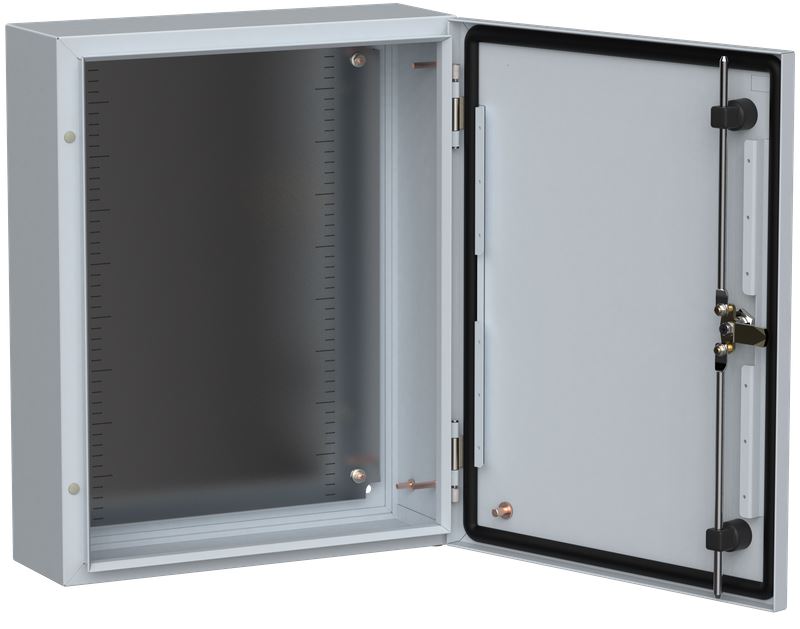 

Щит с монтажной панелью IEK TI5-10-N-050-040-015-66 TITAN 5 металлический ЩМП-50.40.15 УХЛ1 IP66, TI5-10-N-050-040-015-66