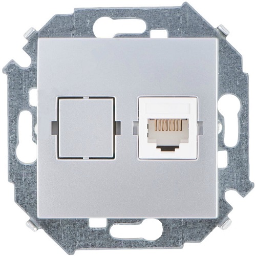

Розетка Simon 1591551-033 компьютерная RJ45 кат.5e (AMP), алюминий, 1591551-033