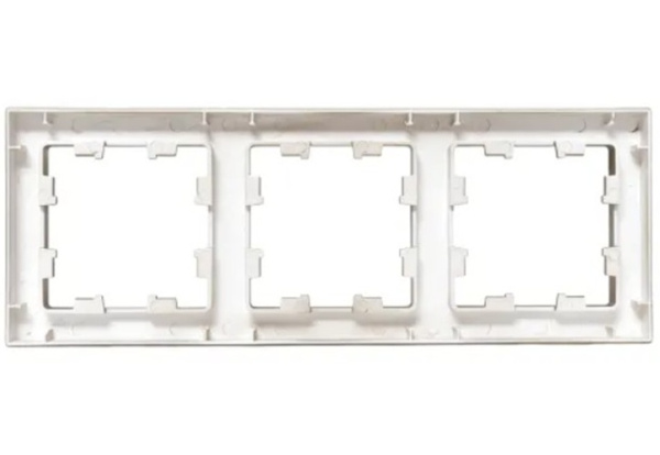 фото Рамка тройная  EKF UP1-FPC-03 в Воронеже