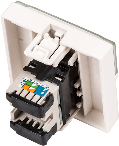 фото Вставка  Lanmaster LAN-SIP-23U5E-WH в Уфе