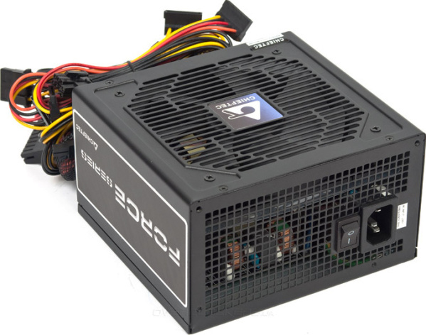 фото Блок питания ATX Chieftec CPS-550S