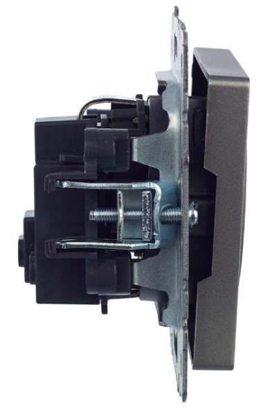 фото Розетка с заземлением  IEK BR-R14-16-K46 в Уфе