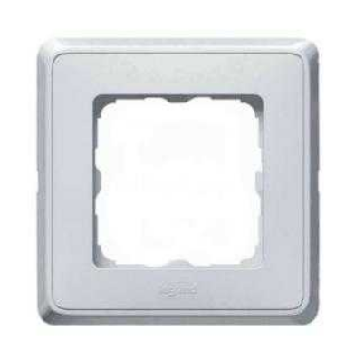 Изображение товара Рамка Legrand 773660 серии CARIVA для электрощитов вертикальная и горизонтальная установка