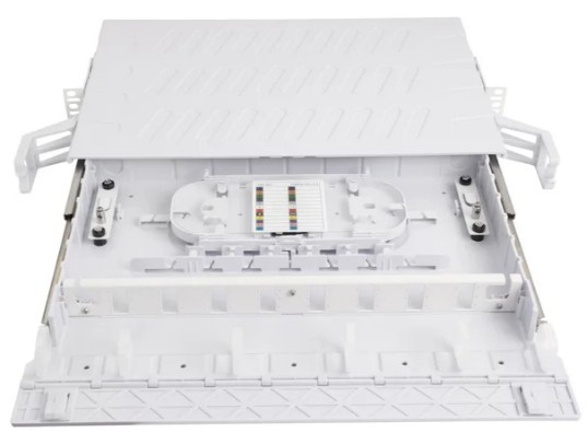фото Кросс оптический стоечный 19" выдвижной 1U SNR SNR-ODF-24RPD-SC в Омске