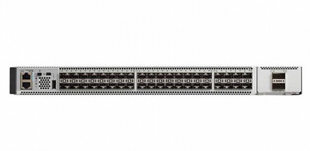 

Коммутатор Cisco C9500-40X- Catalyst 9500 40-port 10Gig switch, Network Advantage, C9500-40X-