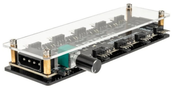 фото Панель управления вентиляторами Lamptron LAMP-SP801