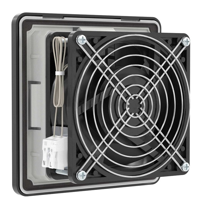 

Вентилятор DKC R5RV08024B с фильтром RV 40 м3/ч, 24 В DC, 112x112 мм, IP54, RAL9005, "RAM Klima", R5RV08024B