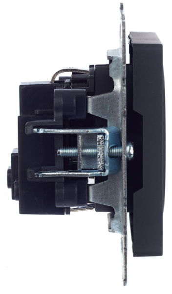 фото Розетка с заземлением  IEK BR-R14-16-K53 в Ростове-на-Дону