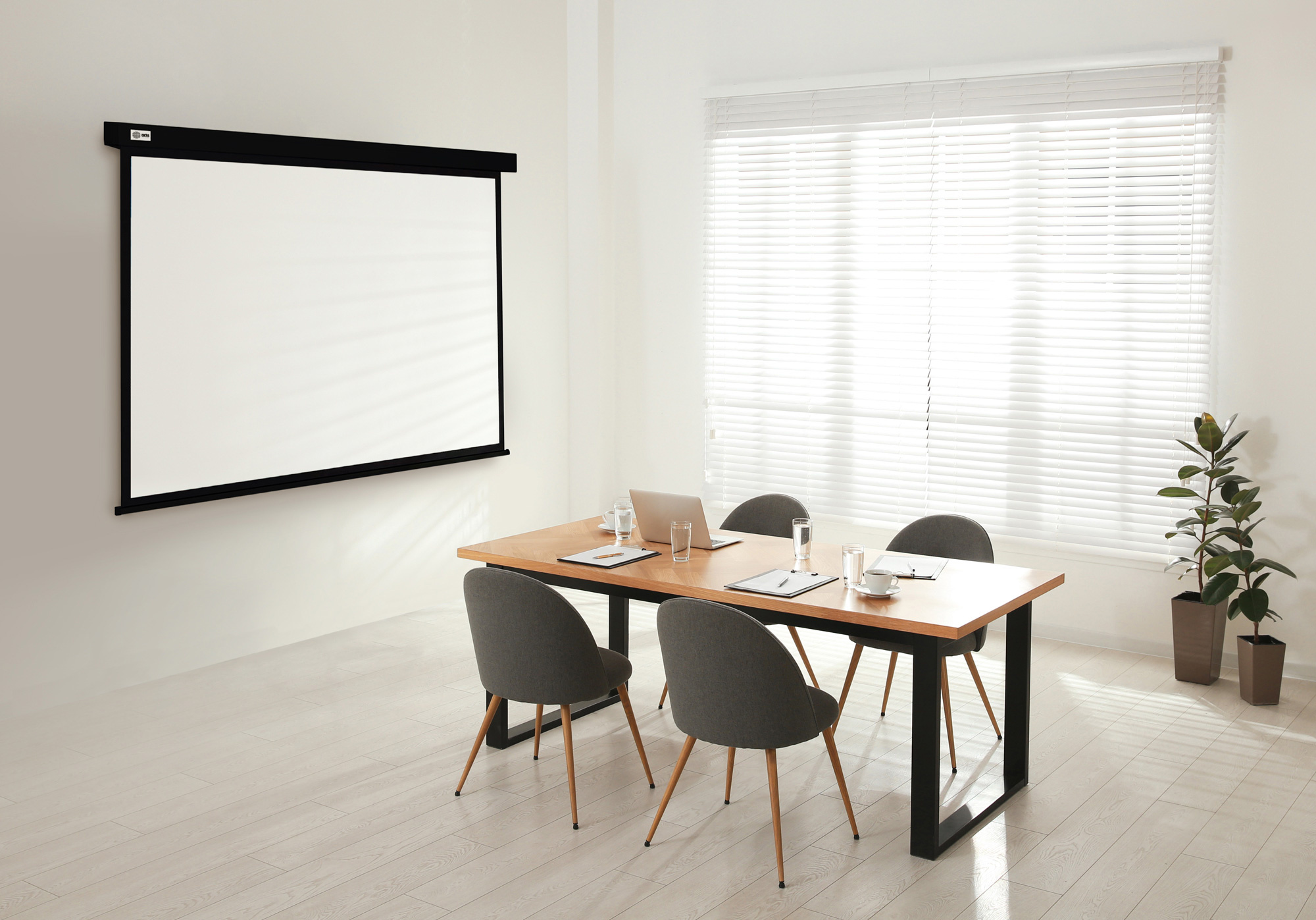 

Экран Cactus CS-PSW-180X180-BK 180x180см wallscreen 1:1 настенно-потолочный рулонный черный, CS-PSW-180X180-BK