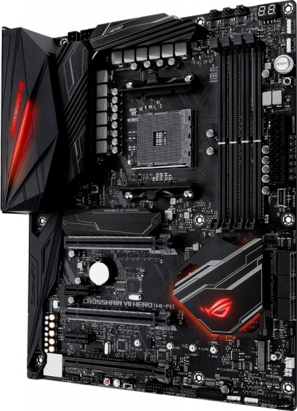 фото Материнская плата ATX ASUS ROG CROSSHAIR VII HERO (WI-FI)