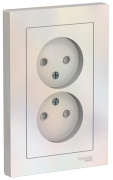 фото Розетка Systeme Electric ATN000422