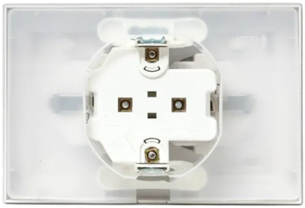 фото Розетка двухместная с заземлением в сборе EKF UP1-SOC-211-44 в Воронеже