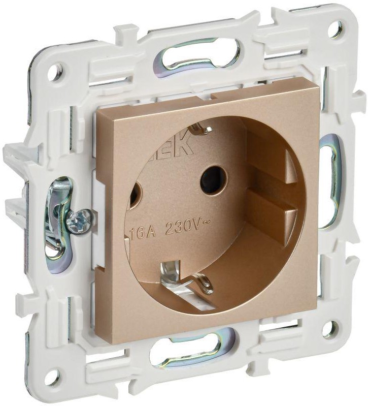 

Розетка с заземлением IEK SK-R14-16-K98 SKANDY с защитными шторками 16А SK-R04Sa Песочный, SK-R14-16-K98