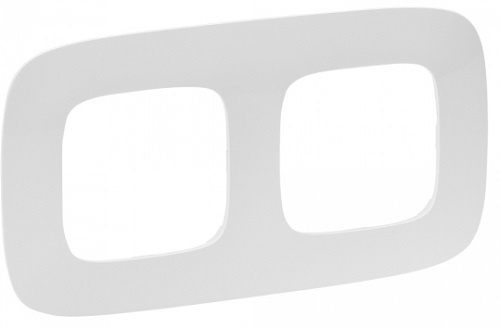 Изображение товара Рамка Legrand 754302 серии Valena Allure для стандартных выключателей и розеток