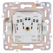 фото Розетка с заземлением IEK SK-R16-16-44-K01