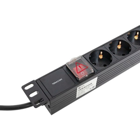 фото Блок розеток 19", 6 розеток EKF TRC-HPD-LS-16A-6SH-2MSH в Уфе
