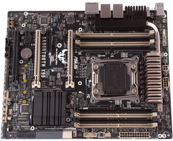 фото Материнская плата ATX ASUS SABERTOOTH X99