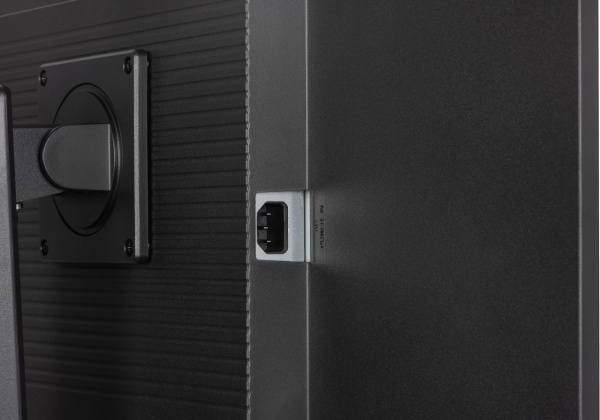 фото Монитор 31,5" Iiyama ProLite XB3270QSU-B1 в Волгограде