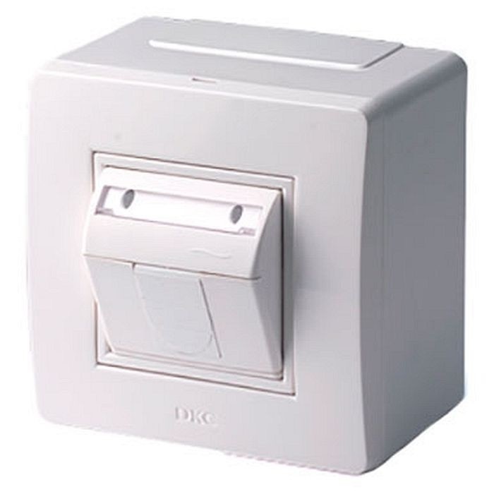 

Коробка DKC 10665 в сборе с 1 розеткой Brava RJ45, кат.5е (телефон / компьютер), белая, "In-liner Classic", 10665