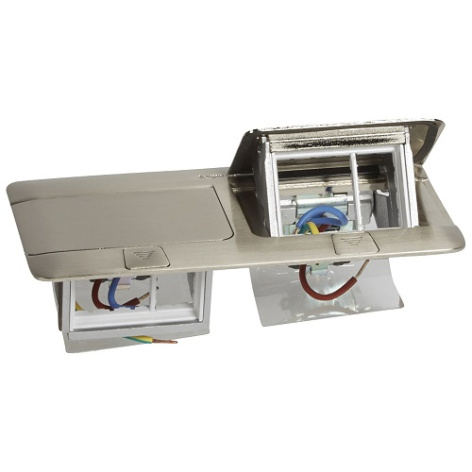 Изображение товара Выдвижной розеточный блок Legrand 054022 из нержавеющей стали