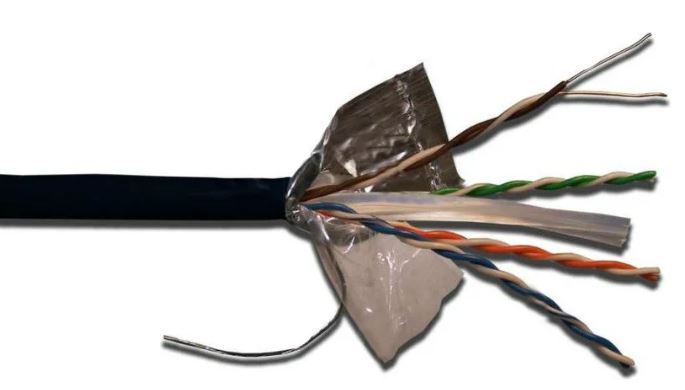 

Кабель витая пара F/UTP 6 кат. 4 пары Lanmaster LAN-6EFTP-WP-OUT 23AWG(0.55 мм), медь, одножильный (solid), внешний, с гидрофобом, PE, чёрный, уп/305м, LAN-6EFTP-WP-OUT