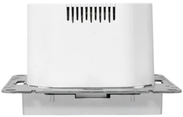 фото Розетка с заземлением с 2 USB  EKF UP1-SOA-111-2USBC