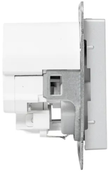 фото Розетка с заземлением с 2 USB  EKF UP1-SOA-111-2USBC