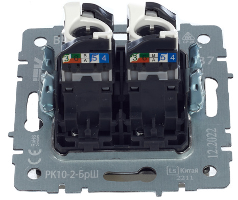 фото Розетка компьютерная двойная IEK BR-K20-1-K37 в Уфе