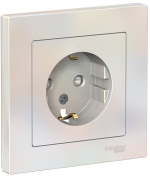 фото Розетка Systeme Electric ATN000444