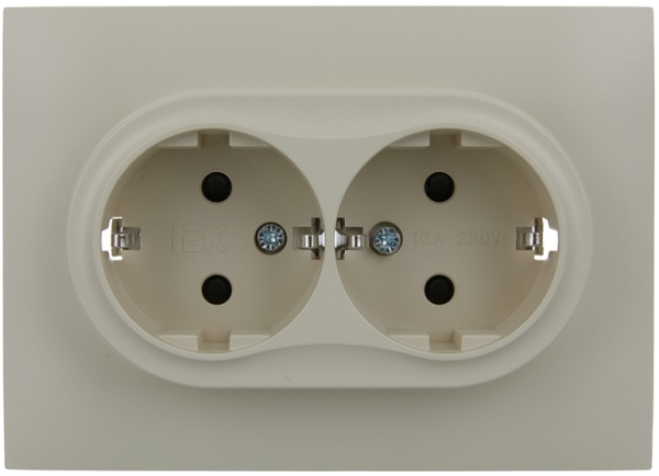 фото Розетка двухместная с заземлением в сборе IEK SK-R24-16-K10-F в Самаре