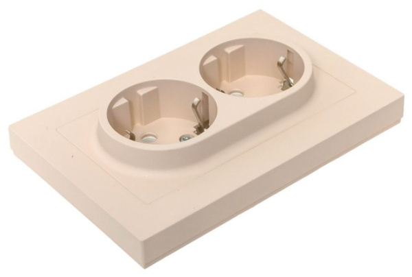 фото Розетка двухместная с заземлением в сборе EKF UP1-SOI-210