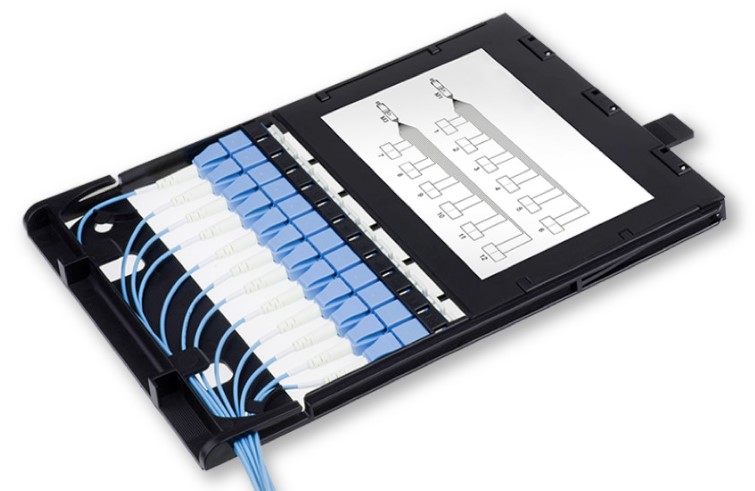 

Кассета Eurolan 49M-S2-12-2L-00-06BL серии HD 47M-30, 24 × LC OS2, КДЗС, сплайс-кассета на 24 соединения, черный, 49M-S2-12-2L-00-06BL