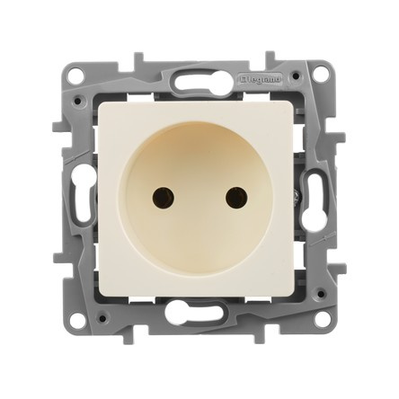 фото Розетка  Legrand 672320 в Самаре