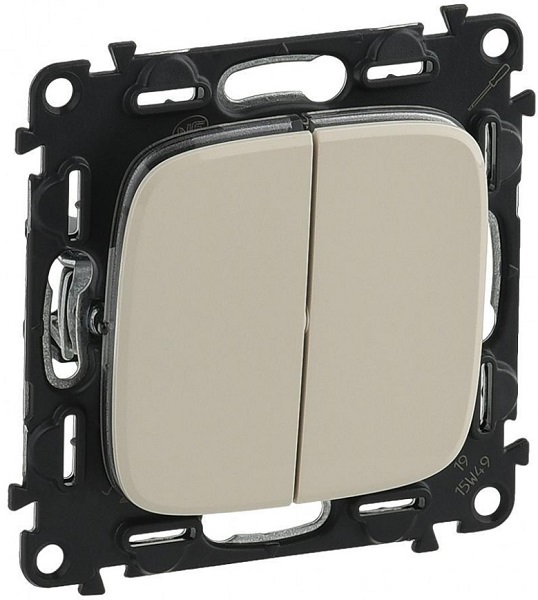 

Переключатель Legrand 752808 Valena ALLURE DIY, 2-клавишный, 10А, 250В, слоновая кость, 752808