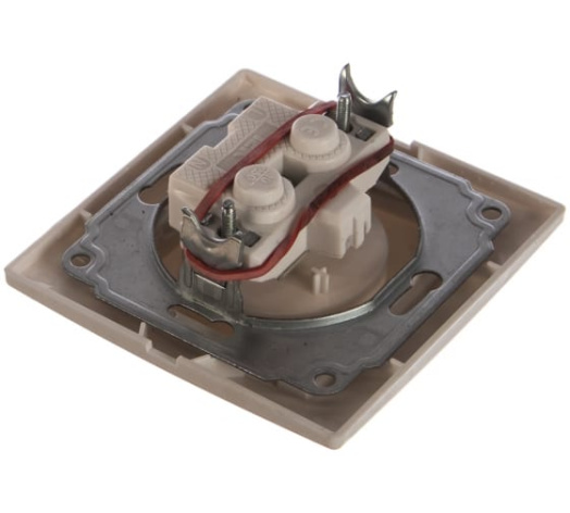 фото Розетка  IEK ERK13-K01-10-DM в Челябинске