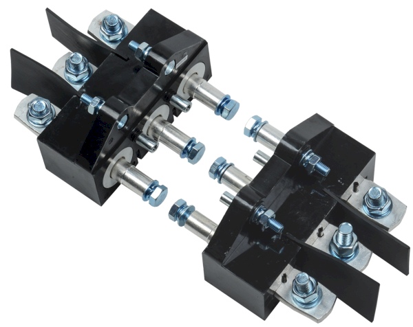 

Панель втычная IEK SVA40D-PM1-R-02 ПМм1-400 зд. р. пр. ВА88-37 MASTER, SVA40D-PM1-R-02