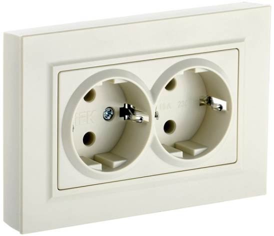 фото Розетка  IEK BR-R21-16-K10-F в Омске