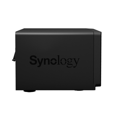 фото Сетевое хранилище  Synology DS1819+