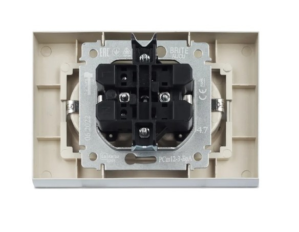 фото Розетка  IEK BR-R24-16-K47-F в Екатеринбурге
