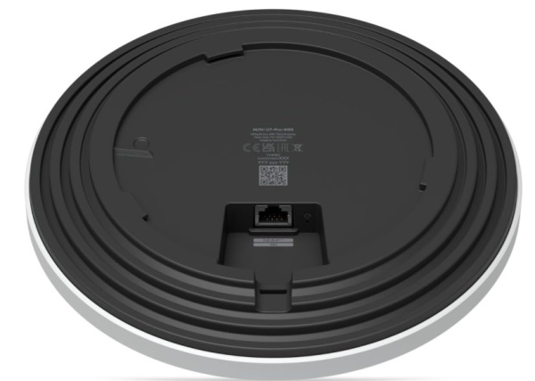 фото Точка доступа Ubiquiti U7-Pro-XGS